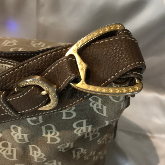 Dooney & Bourke - Picture 3 of 12